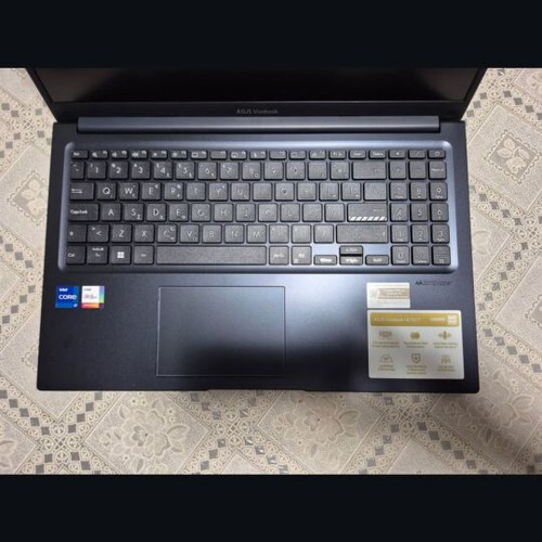Asus VivoBook laptop new with Intel Core i7, 16GB RAM, 512GB SSD