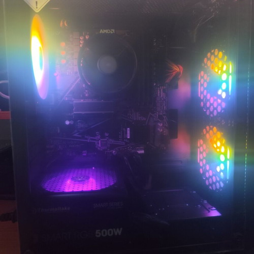 Office desktop PC with AMD Ryzen 5 3400G and 16GB RAM