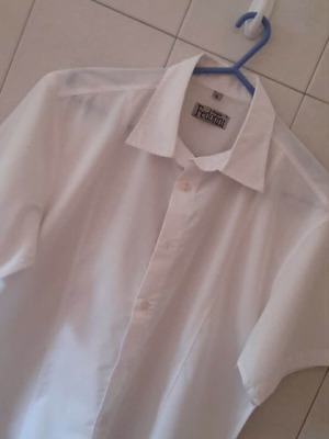 Fedonni white men's short-sleeve shirt with embroidered rhinestone design