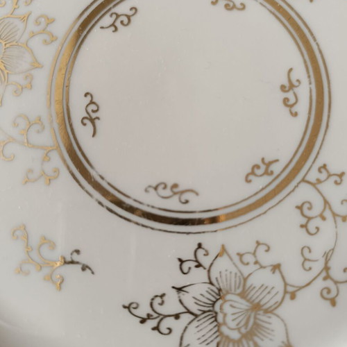Hutschenreuther porcelain plate from Bavaria like new