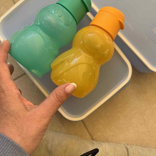 Tupperware set of 6 pieces used in excellent condition