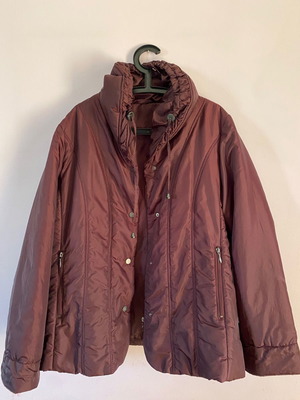 Bordeaux jacket size 50