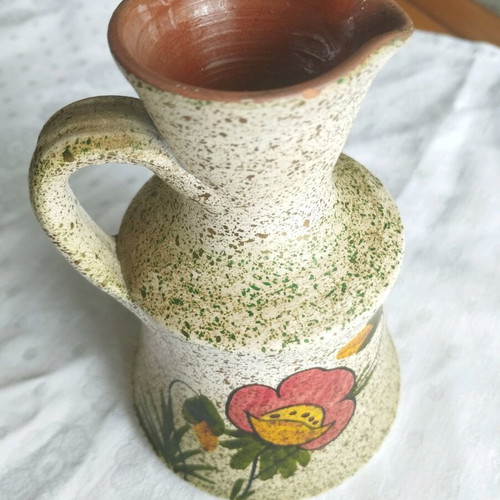 Vintage bundle handmade ceramic jug and Pink Girls figure pair like new