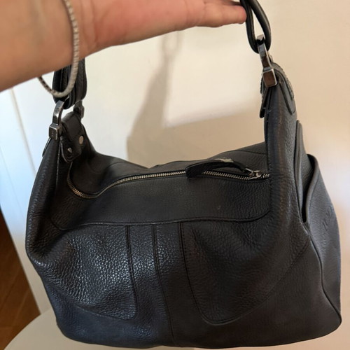 Tod’s black pebbled leather shoulder bag used