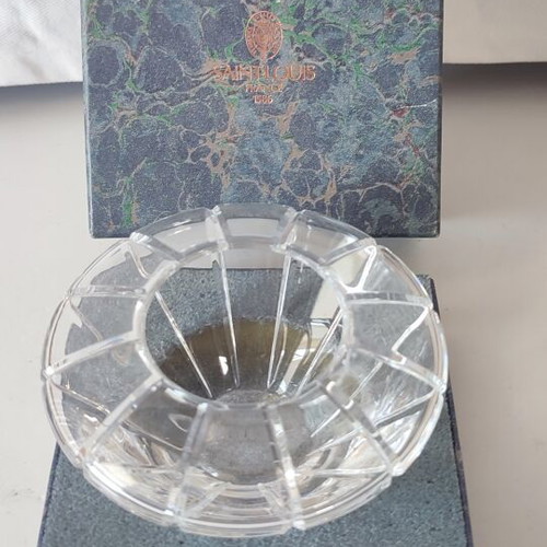 Cristal de Sèvres lead crystal bowl ashtray with Saint-Louis box