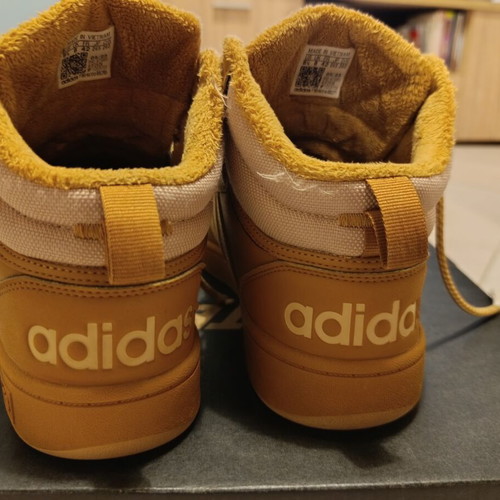 Adidas men's boots size 42, orange