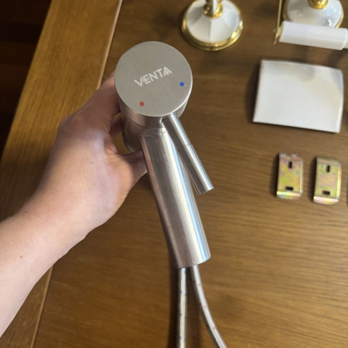 Bathroom set used