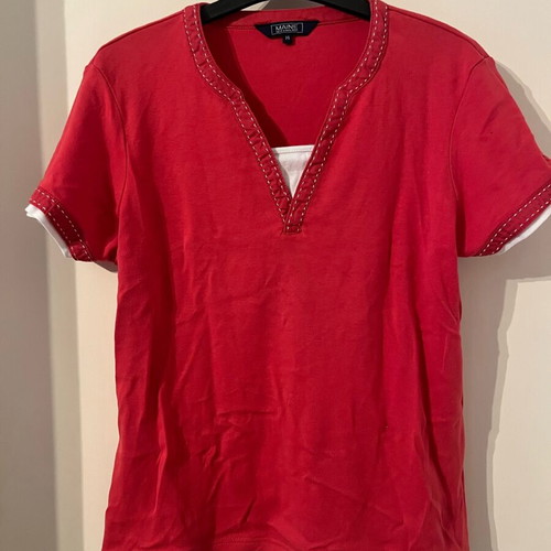 Red T-shirt size 14 like new with white details Maine