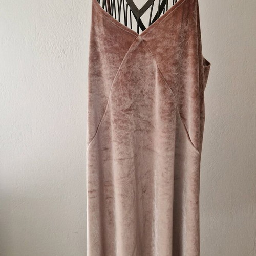 Pull&Bear Mini Velvet Dress pink like new, loose fit