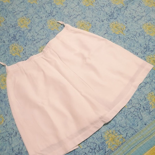 On Line Y2K skirt shorts white size S used