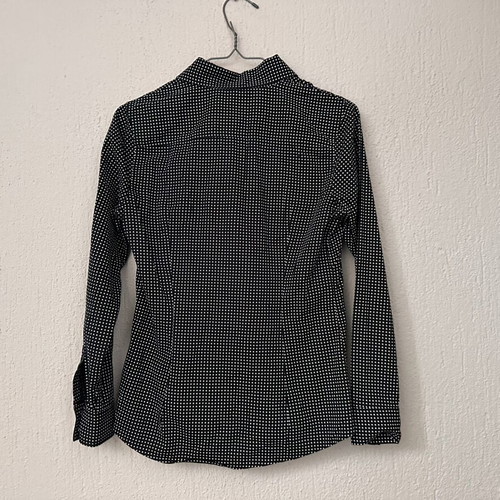 Banana Republic polka dot shirt like new, size 2 Petite, black and white