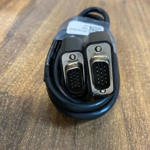 VGA cable with shielding 93md6-hlg1-38f new, 1.5 meter male to male