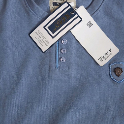 Light blue sweatshirt size L fits M, new with tags