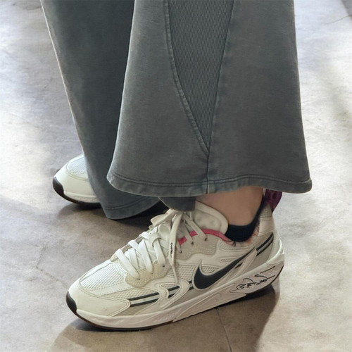 Nike & Futura Train Olympics sneakers used, size 38.5, black and white