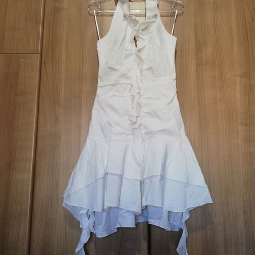 White dress Grama like new, size Medium
