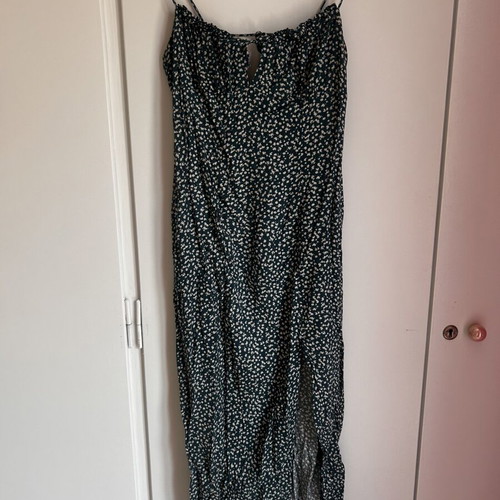 Pull & Bear floral long dress used, size large