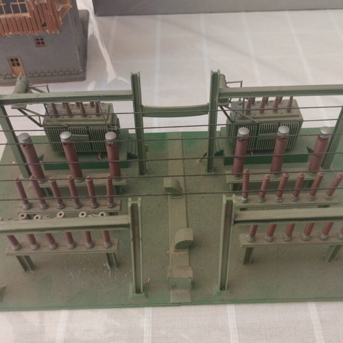 HO scale buildings set, substation, coal storage, 2 shops