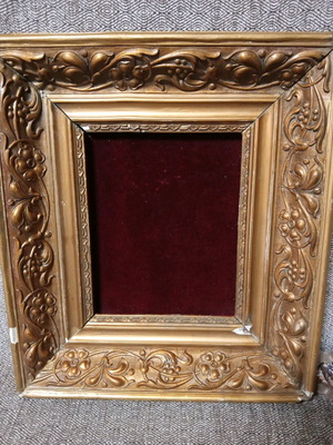 Antique frame used 34x39 outer, 16x21 inner