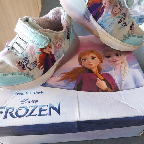 Frozen sports shoes 24