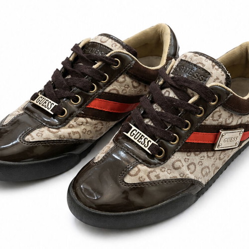Guess sneakers used, size 36, brown