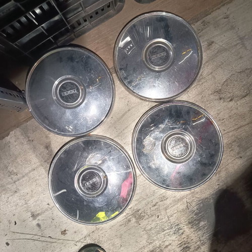 Seat wheel hubcaps used, 1980s models