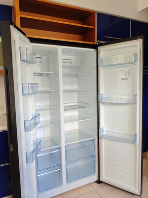 Ψυγείο ντουλάπα Hisense μεταχειρισμένο, A++ No Frost, άριστη κατάσταση