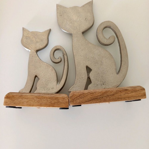 Decorative Cat Figurine Set handmade from India, like new