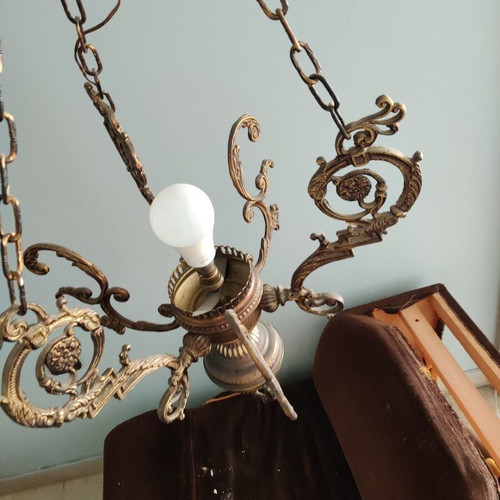 Ceiling light used