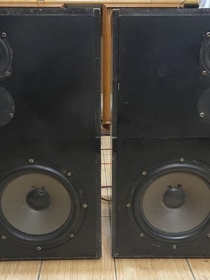 Heybrook HB3 Series 2 vintage 3-way speakers used