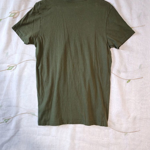 New Era MLB New York Yankees T-shirt olive green size S like new
