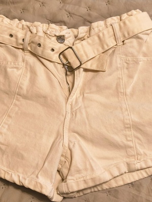 Off White Pink Woman High-Waisted Shorts like new, size 36