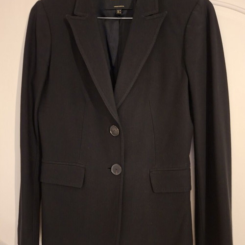 Massimo Dutti blazer size 34 black like new with lapel and flap pockets