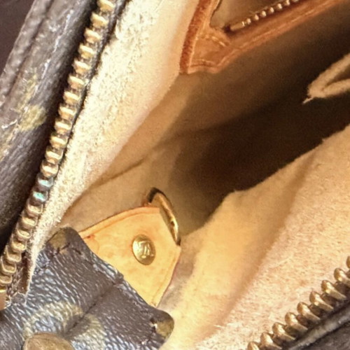 Louis Vuitton Looping GM Monogram shoulder bag like new, beige and brown