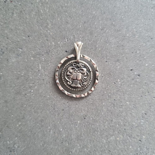 Pendant with Cancer zodiac sign new, silver color