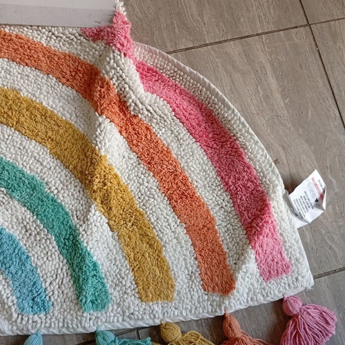 Rainbow bathmat 44x90 cm half-moon 100% cotton