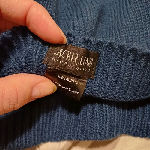 Achilleas Accessories blue beanie like new