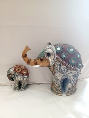 Decorative elephants like new