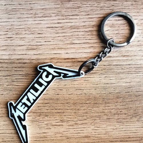 Metallica keychain, black and white, heavy metal design