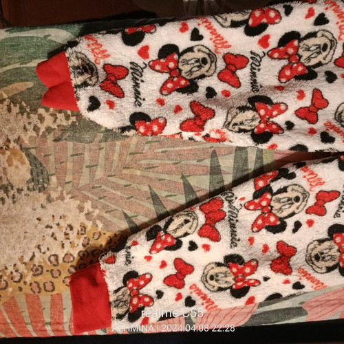 Minnie Pajamas 24/30 months like new
