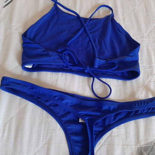 Body Glove bikini swimsuit used, electric blue, top XXL, slip L thong