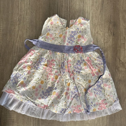 Baby clothes like new, set of 6 for 12-18 months