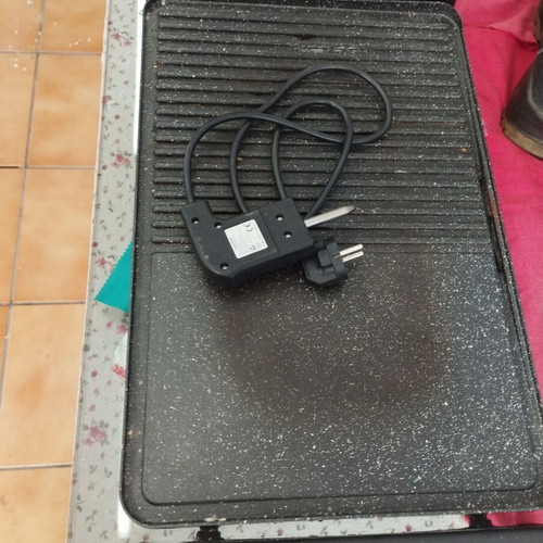 Electric grill like new