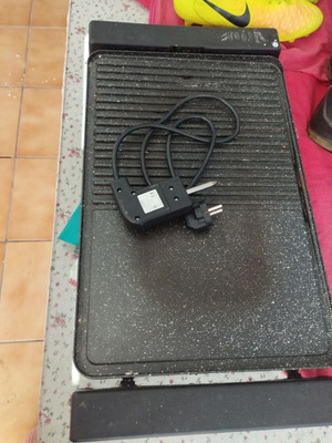 Electric grill like new