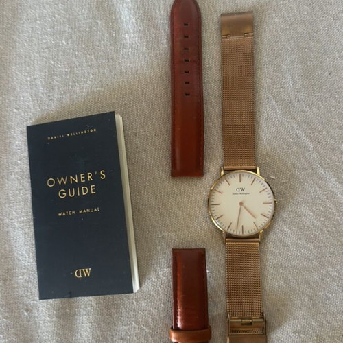 Daniel Wellington Classic Women's Watch 36mm Rose Gold eggshell white dial like new