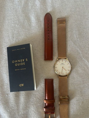 Daniel Wellington Classic γυναικείο ρολόι 36 χλστ. rose gold με λευκό καντράν σαν καινούργιο