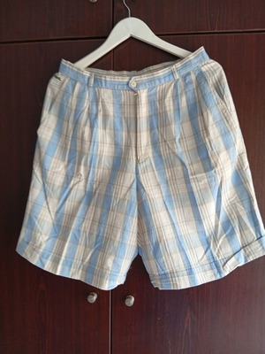 Lacoste women's bermuda shorts size 46
