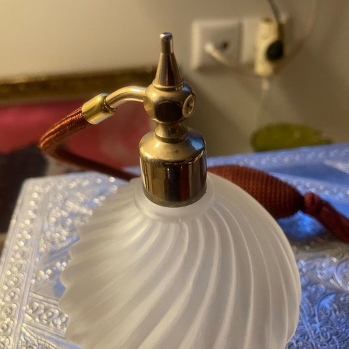 Vintage perfume bottle like new