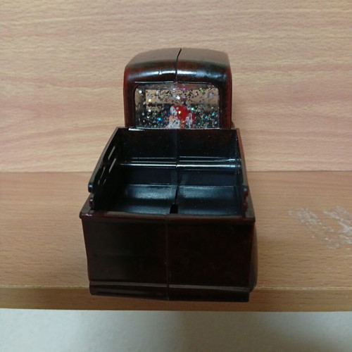 Christmas decorative truck with Santa and snow effect like new