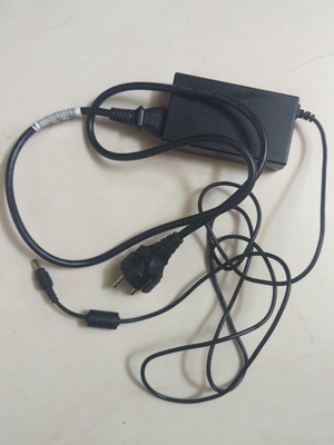 Αυθεντικό τροφοδοτικό FSP Group 12V 4A σαν καινούργιο