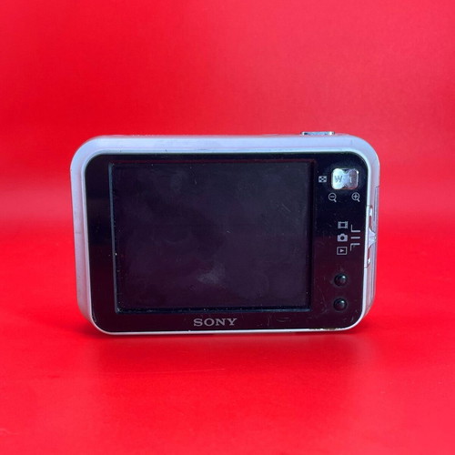 Sony Cyber-shot DSC-N1 digital camera used with screen line